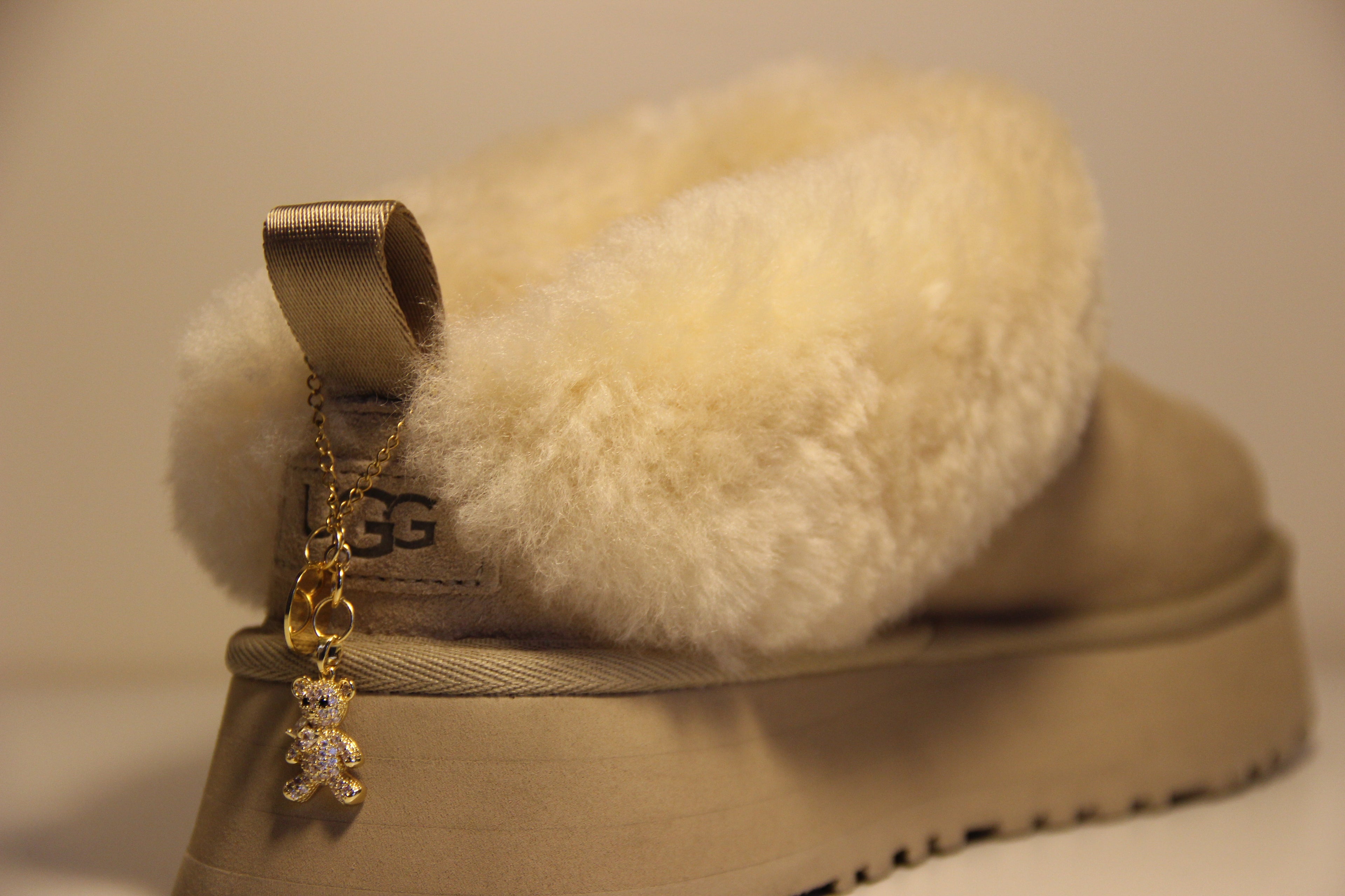 Minéva - Golden Bear Charm