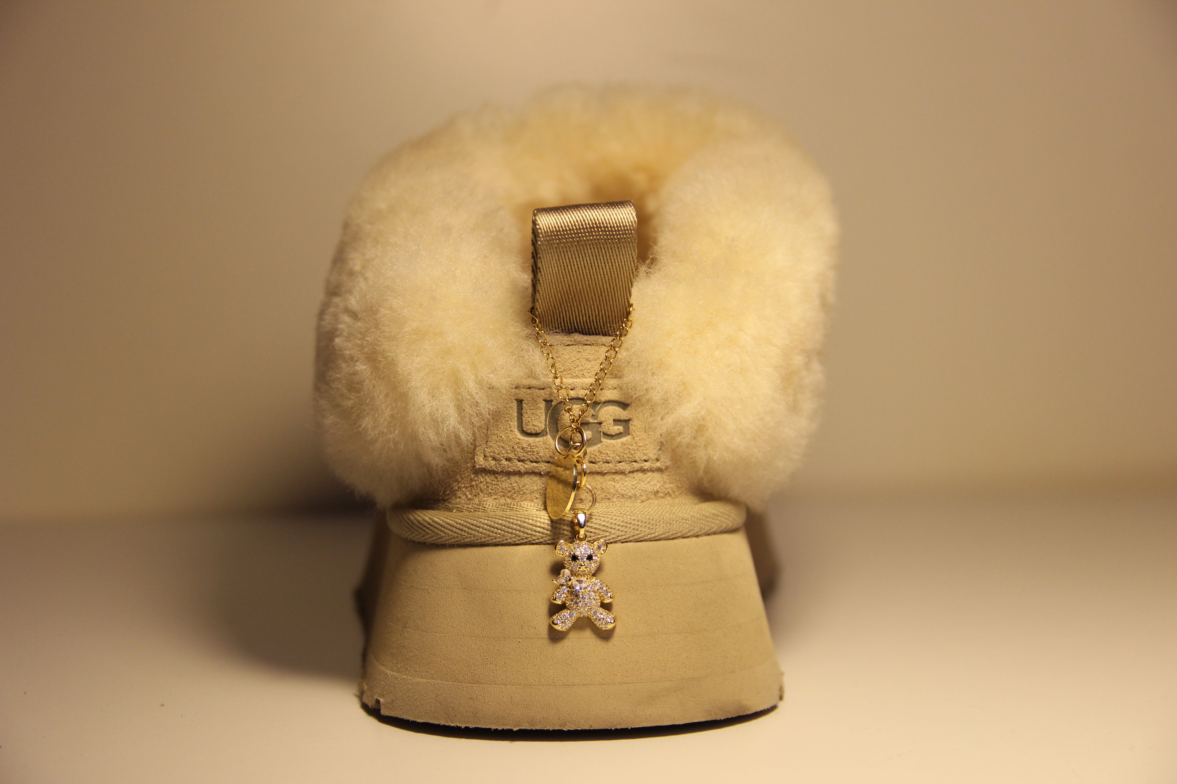 Minéva - Golden Bear Charm